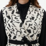 ⁦Vest - 033 - black⁩ - الصورة ⁦3⁩